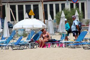 Greek Beach Voyeur Naxos Candid Spy 5 -24ivjmdi4f.jpg