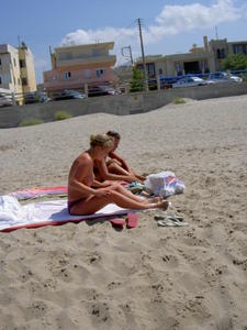 beach voyeur topless picsk3udjo0dy0.jpg