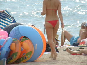 Greece Candids Greek Beach Spy Voyeur -h4h43dsdll.jpg
